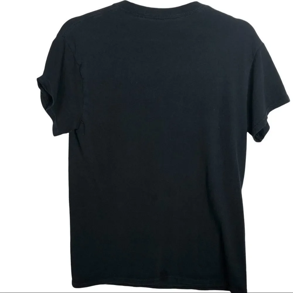 (Sold) 𝅺T-Shirts - Picture 3 of 11